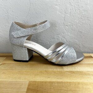 Touch‎ Ups Benjamin Walk Silver Sparkly Foster Block Heel Sandal Size 5 NEW